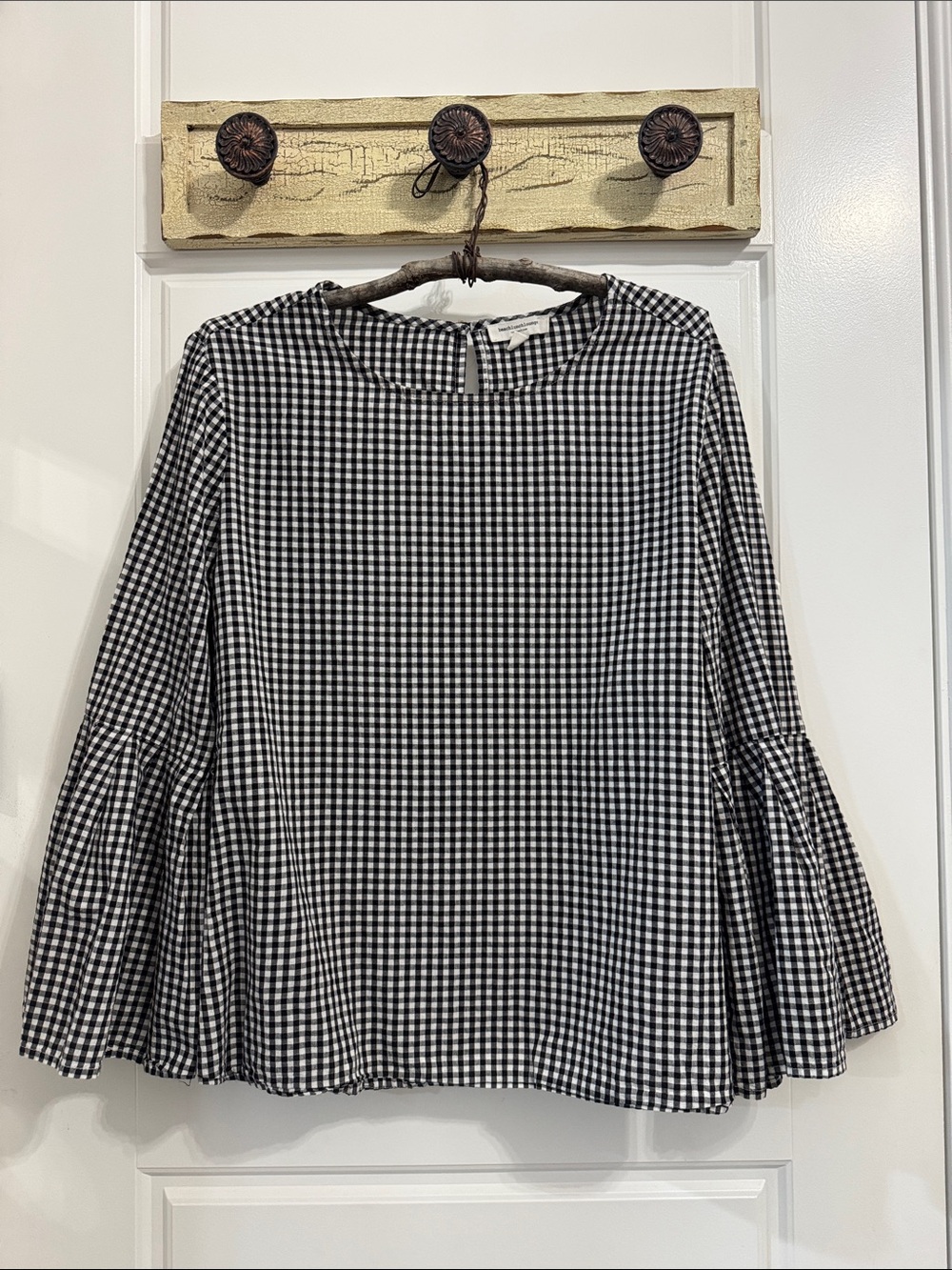 beachlunchlounge Black and White Gingham Bell-Sleeve Blouse Size XL
